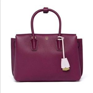 NWT MCM MEDIUM MILLA SATCHEL